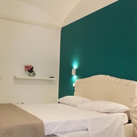 Casa Luna - Accomodation In Santa Maria Maggiore โรม ภายนอก รูปภาพ