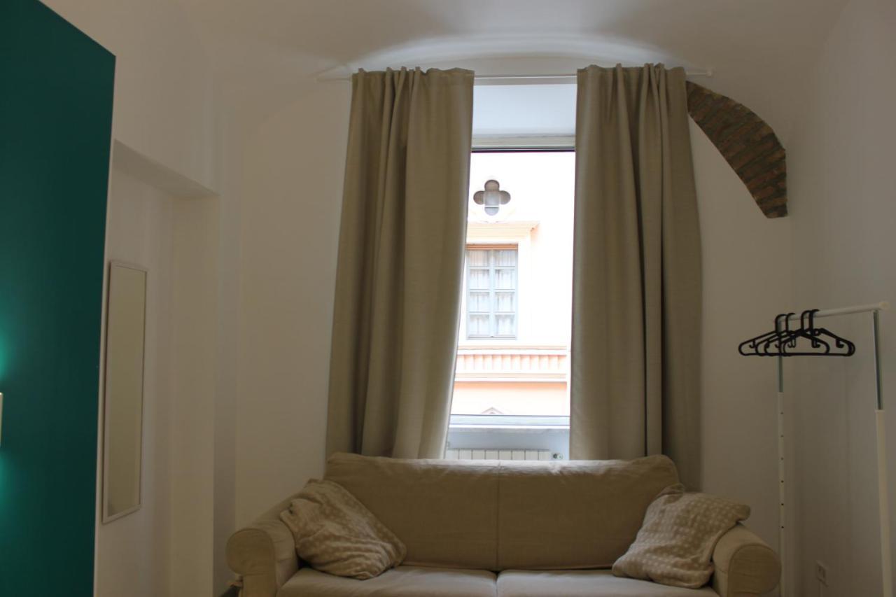 Casa Luna - Accomodation In Santa Maria Maggiore โรม ภายนอก รูปภาพ
