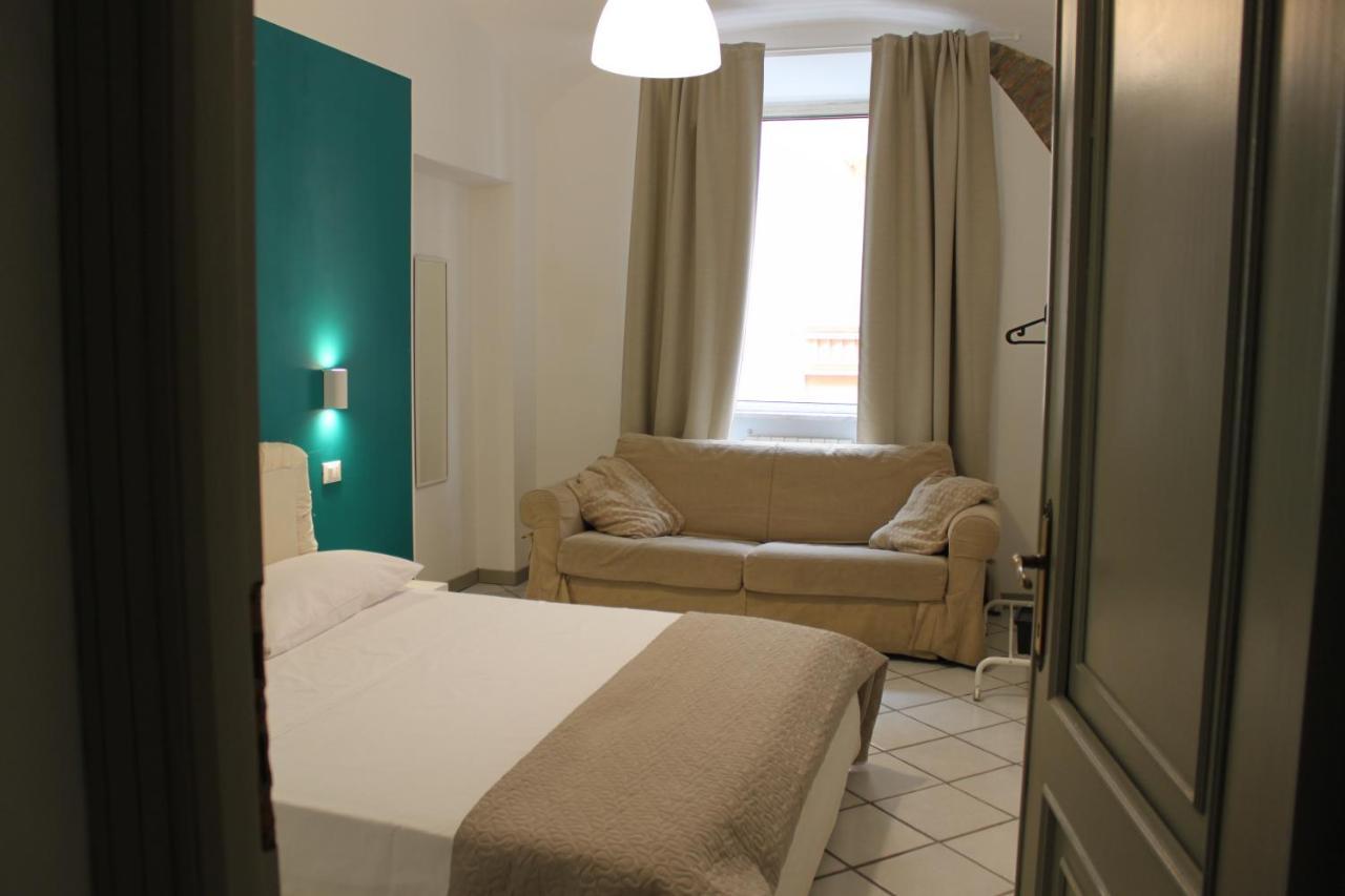 Casa Luna - Accomodation In Santa Maria Maggiore โรม ภายนอก รูปภาพ