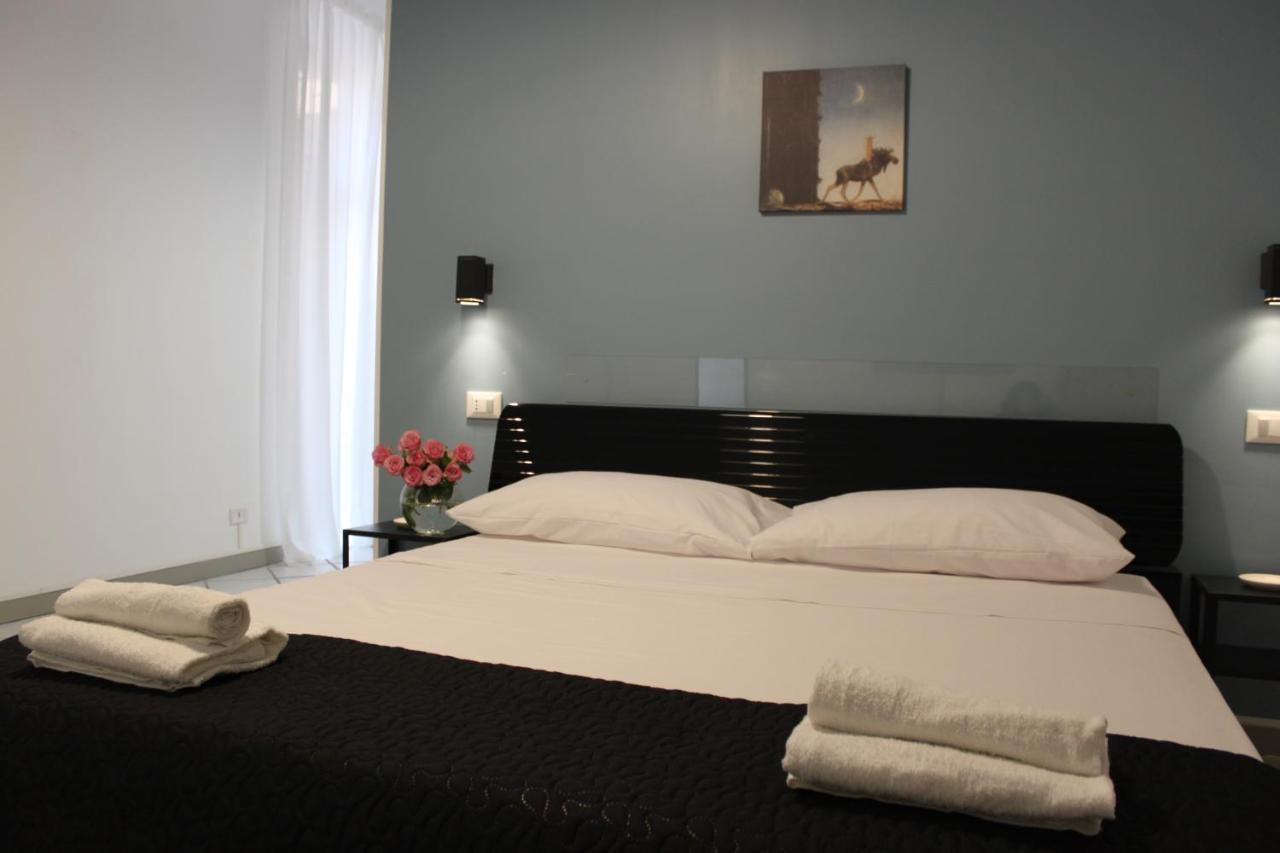 Casa Luna - Accomodation In Santa Maria Maggiore โรม ภายนอก รูปภาพ