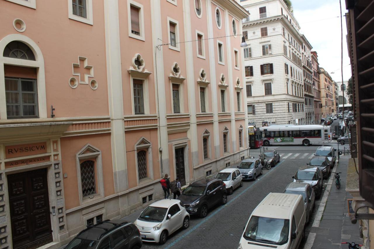 Casa Luna - Accomodation In Santa Maria Maggiore โรม ภายนอก รูปภาพ